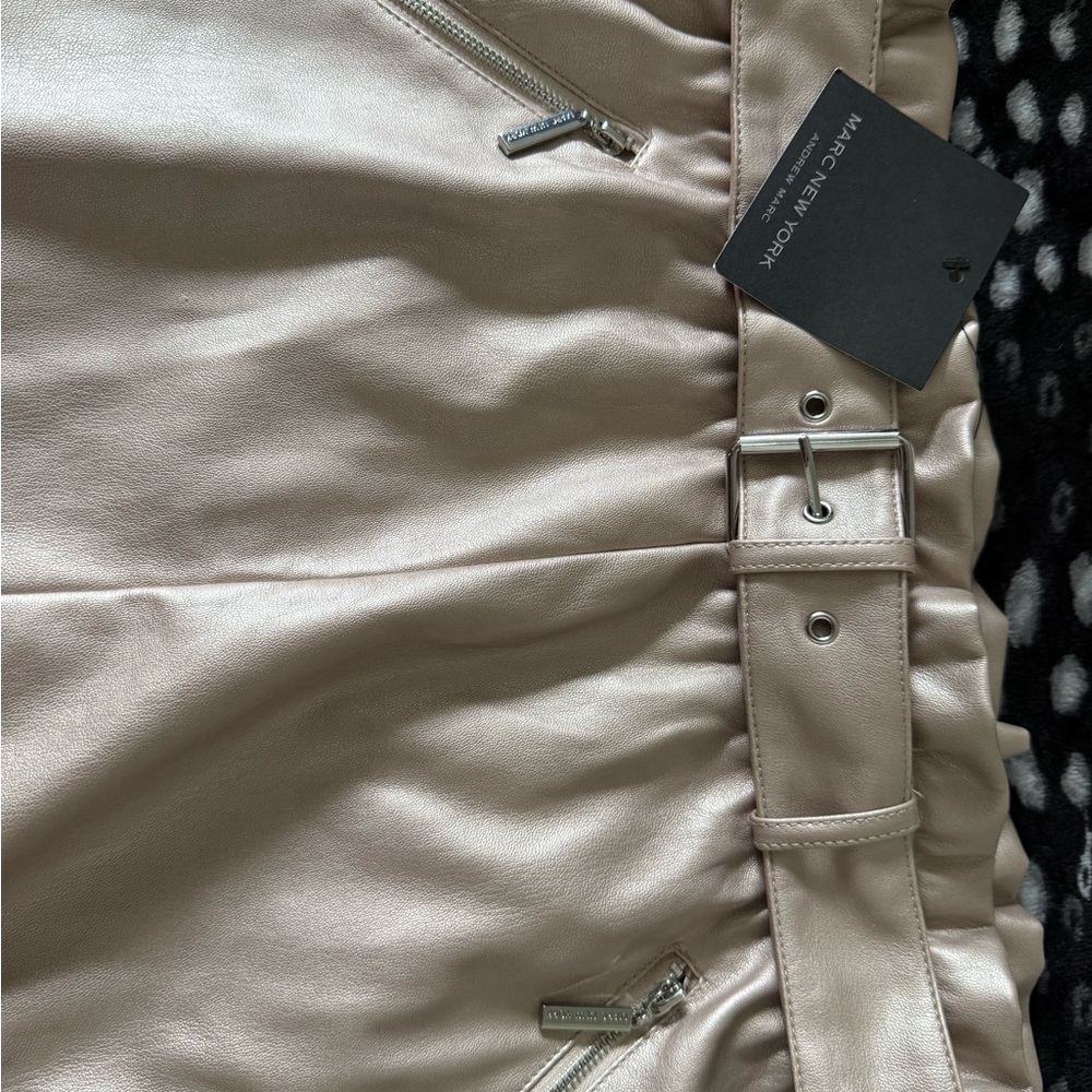 Women's Cream Skirt